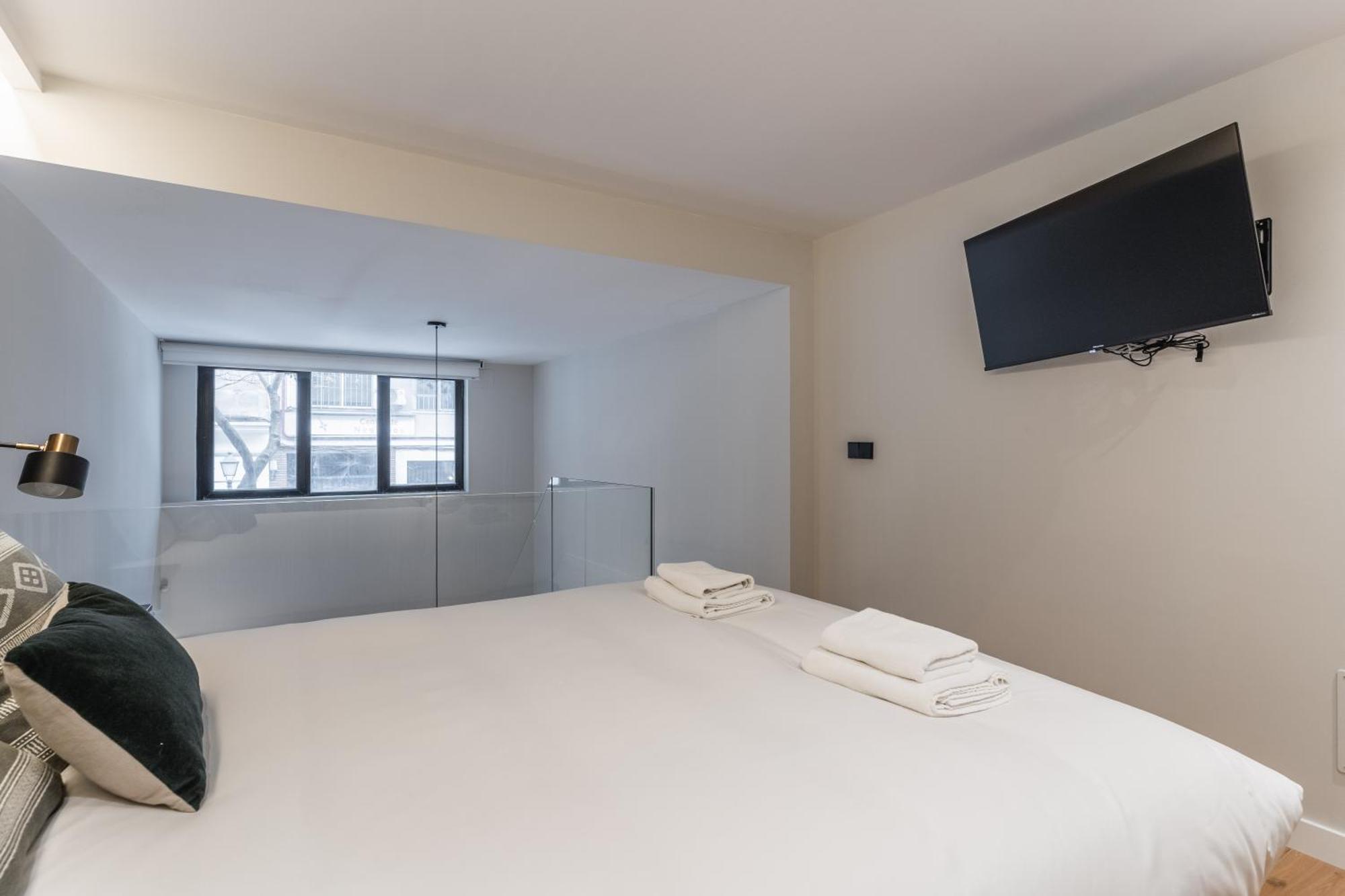 Laurel-Mintystay Apartments มาดริด ภายนอก รูปภาพ