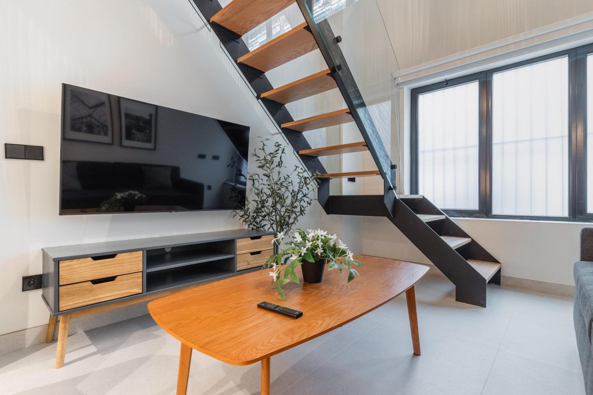 Laurel-Mintystay Apartments มาดริด ภายนอก รูปภาพ